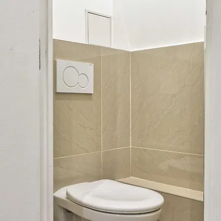 Experience Urban Life In The 10th Arrondissement Apartmán *
