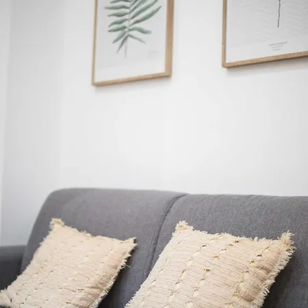 Experience Urban Life In The 10th Arrondissement *