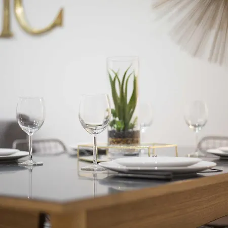 Experience Urban Life In The 10th Arrondissement Apartmán Paříž